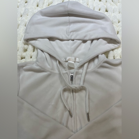 REVAMPED | Velour Cropped Zip Up Hoodie Size XXS - Picture 5 of 8